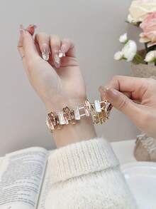 1条女士女孩油画不规则彩色几何方块弹力表带，兼容苹果手表表带系列11/10/9/8/7/6/5/4/3/2/1，尺寸38mm/40mm/41mm/42mm/44mm/45mm/46mm/49mm，适用于Ultra 1/2/3/SE，可替换原装表带，是送给女友、朋友和家人的新年、圣诞节、情人节、生日和母亲节的最佳礼物（仅含表带）。 - 咖金 - 查看 9