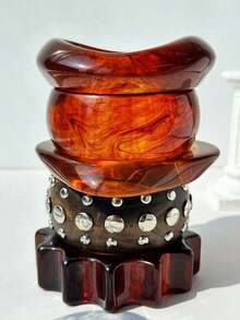 Fashionable Exaggerated Wide Autumn/Winter Brown Tie Dye Silver Rivet Asymmetrical Gear Resin Bracelet - 彩色 - 查看 1