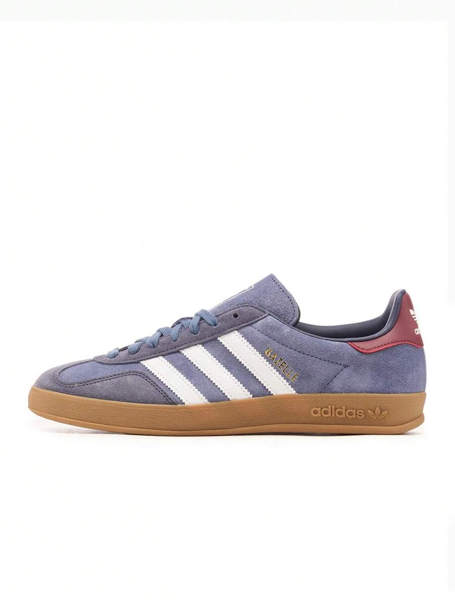 Adidas Giày thể thao đế thấp này có kiểu dáng vừa vặn với khóa cài bằng dây và được chế tác từ da và vải dệt để đảm bảo độ bền và phong cách. Giày có lớp lót tổng hợp tăng thêm sự thoải mái và đế ngoài bằng cao su mang lại độ bám chắc chắn trên đường phố thành phố và xa hơn nữa. - Mực cũ - Xem 1