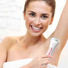 itel IHR-01 可充电女士脱毛器，独特双速设计，干湿两用电动剃须刀，IPX7 级防水，Type-C 快速充电，LED 显示屏，适用于修剪腿部、身体和比基尼部位的毛发。 - 白色 - 查看 3