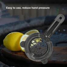 Colador de cóctel de acero inoxidable, colador de barra de acero inoxidable para barman, colador de hielo para barman, con resorte de alta densidad, colador de tamiz de bebidas de acero inoxidable - Chapado en negro. - Ver 3