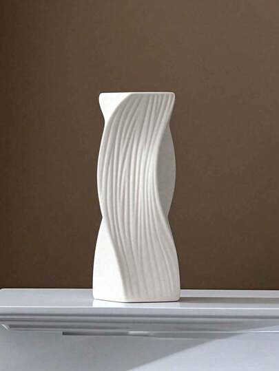 1pc Unbreakable Plastic Vase, Ideal Decor For Living Room TV Cabinet, Home Desk And More. Suitable For Potted Plants, Fresh Flowers, Dried Flowers And Floral Arrangements. Also A Perfect Accessory For Weddings, Parties, Office Desks And Computer Desks. Can Be Paired With Artificial Flowers And Vases To Meet Various Decorative Needs (Vase Only). Suitable As Birthday Gift, Graduation Gift, Home Decor, Room Decor, Etc. Glass Vase