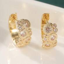 1 Pair Classic Elegant Gold Earrings, Inlaid With White Synthetic Cubic Zirconia, Sparkling Jewelry, Suitable For Daily Gatherings And Holiday Gifts - Gold - View 4