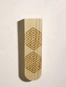 1pc Wood Geometric Pattern Wall Vase Set, Hanging Boho Wall Planter, Pattern Wooden Wall-Mounted Flower Pot, Indoor Home Decor Wall Vase, Stylish Design Wall Planter, Chic Wall Vase For Dried Flowers, Modern Boho Interior Wall Decor Vase, Elegant Wall-Mounted Plant Holder, Wood Wall Planter, Artistic Geometric Wood Wall Vase