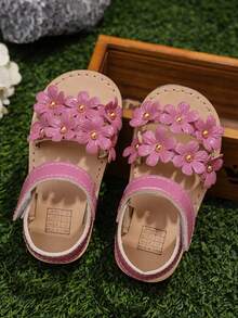 2026 Girls' Metallic Flower Decor Glossy Non-Slip Open Toe Flat Sandals, Fresh Countryside Style, Suitable For Summer Outings, Festivals And Garden Parties - Hot Pink - View 8