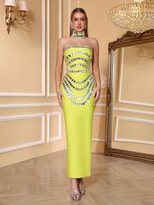 Đầm vàng thanh lịch Love Aing dành cho nữ, được làm thủ công với họa tiết đính đá acrylic, xẻ tà sau, thích hợp cho tiệc chiêu đãi, liên hoan, các dịp trang trọng, và làm váy dự tiệc cưới. - Màu vàng - Xem 4