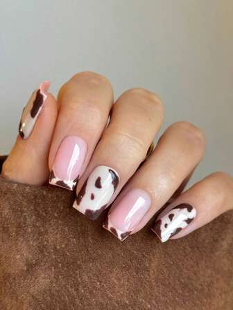 10pcs Minimalist Daily Fashion Ins Hand-Painted Cocoa Brown Cow Print Short Square Nail Stickers