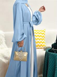 Damen einfarbiger eleganter Satin Puffärmel Abaya Robe Cardigan + Gürtel, ohne Kopftuch und Innenschicht - Himmelblau - Übersicht 2