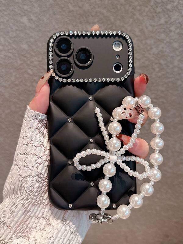Argyle Pattern Black Rhinestone Decorated Shockproof Full Coverage Phone Case + Wrist Strap Compatible With IPhone 17 Pro Max/17 Pro/17 Air/17/16 Pro Max/16/16 Pro/16 Plus/15/15 Pro Max/15 Pro/15 Plus/11/12/13/14/14 Pro Max/14 Pro/13 Pro Max, Elegant
