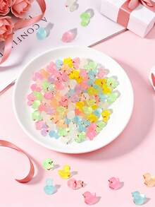 10/20个装夜光迷你树脂鸭摆件，黑暗中会发光的迷你鸭子，戴着心形太阳镜，上面写着“我爱你”，小动物摆件，完美的情人节礼物，适合DIY仙女花园、情人节装饰品、家庭办公桌摆件、感官游戏盒、收藏展示、汽车内饰配件、生日派对礼物。