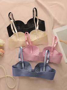 4件套无缝加厚文胸，适合13-15岁少女穿着，纯色。