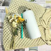 New Original OWALAs 32oz Christmas Limited Edition Water Bottle - Sports Water Bottle With Leak-Proof Design & Pop-Up Lid, Multiple Colors Available | Top Gift Choice For Fitness, Running, School, Halloween, Thanksgiving, Christmas & More, Also A Fashionable Water Bottle For Women - 白色 - 查看 3