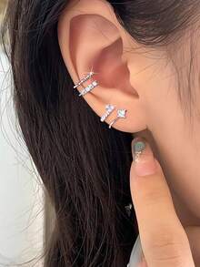 BALMORA 1 par de clips de oreja asimétricos de plata de ley S925 con circonita, de diseño sin agujero para la oreja, versátiles y de moda, como regalo de pendientes y clips para el hueso de la oreja para mujeres - Plateado - Ver 2