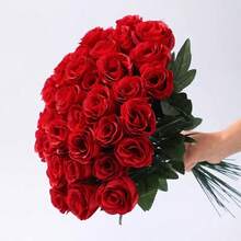 10 piezas Ramo de rosas artificiales - Rosas rojas realistas con hojas verdes densas, sin mantenimiento, adecuadas para bodas, hogar, decoración de fiestas de San Valentín - Arreglo floral falso duradero, decoración del hogar romántica, diseño de pétalos delicado, apariencia realista - Rojo - Ver 4