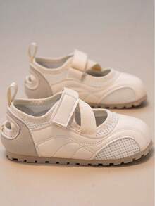 1双儿童透气网面运动鞋，软底舒适休闲鞋，男女童均适用，松紧带设计，适合上学、跑步、日常穿着。 - 米色 - 查看 2
