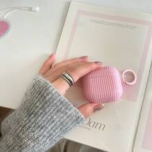 Minimalist Pink Striped Earphone Case With Hanging Loop, Compatible With Apple Pro 3/Pro 2/Pro/ 4/3/2, Fashionable Women Earphone Case, Minimalist Earphone Case, Apple Earphone Case, Apple Earphone Cover - Pink - View 3