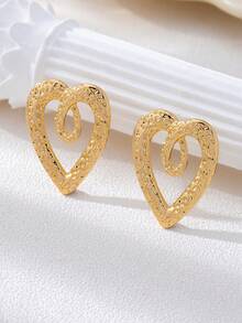 1 Pair Elegant French Style Hollow Heart Stud Earrings, Versatile For Women