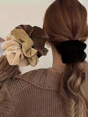 1/2/3/4pcs Fluffy Warm Scrunchies, Suitable For Outings, Travel, Home, Gatherings, Fits All Hair Types,Stocking Stuffers,Stocking Fillers,Stocking Stuffers For Women,Stocking Fillers Women,Christmas Gifts,Gifts,Christmas Stocking Fillers,Gifts For Women,Gift,Christmas Gift,Stocking Stuffers For Adults,Stocking Fillers For Adult,Hair Stuff,Women's Accessories,Stocking Stuffer,Coming-Of-Age Hair Accessory,Christmas Hair Accessories,Gift Ideas For Women,Beauty Stocking Fillers,Christmas Gifts For Women