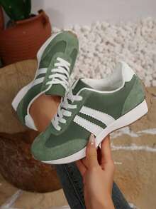 Women's New Green & White Striped Casual Sports Outfit, Retro Fresh Style Suitable For Spring & Autumn, Striped Patchwork Design Simple & Eye-Catching, Suitable For Daily Wear, Sports Patchwork Lace-Up Homewear