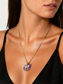 一件优雅的紫色/绿色/蓝色诞生石吊坠项链，适合女性日常、节日、订婚、派对和生日佩戴。 - 誕生石 - 查看 2