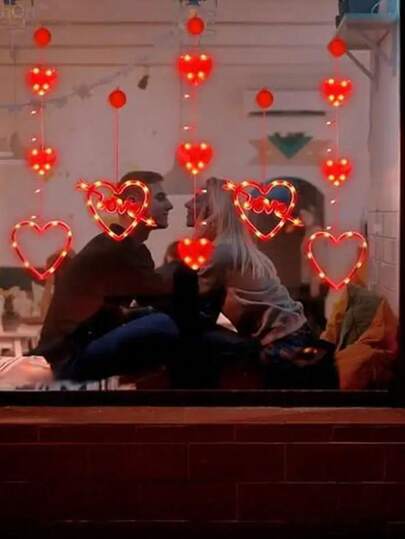 1 String/3 Strings Valentine's Day Red Heart Shaped LED String Lights, Hanging Heart Fairy Lights, Romantic Red LED Heart Decor Lights, Indoor Outdoor Party Atmosphere Lighting, Valentine's Bedroom Wall Ceiling Decor, Wedding Engagement Anniversary Holiday Lighting, Romantic Home Garden Patio Decoration