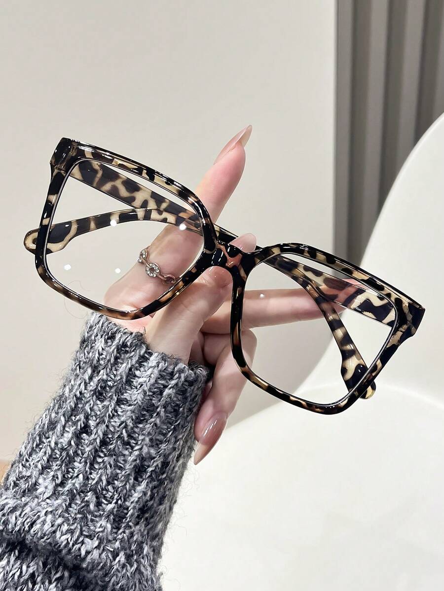 1pc/2pcs Women's Fashion Flat Lens Plastic Frames, Square Shape, Casual Style, Leopard Print Pattern, Suitable For Daily Use, Hiking, Street Photography, Outfit Matching, Various Festivals, Parties, Business Occasions, Fits All Face Shapes, Great As Gifts, High-Quality Glasses, Fashionable Accessory - Transparent - View 1