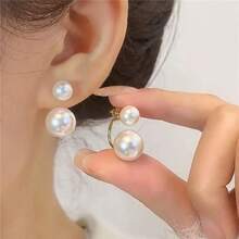 1 Pair Of White Pearl Earrings, Two-Way Wear, Niche Style, Versatile Earrings - White Two-way Stud Earrings - View 2
