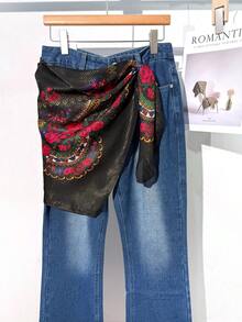 1pc Women's Elegant Black Fashion Gold Rose Print Non-Slip Headscarf, Multifunctional Square Scarf, Suitable As Holiday Gift Bandana - Black - View 3