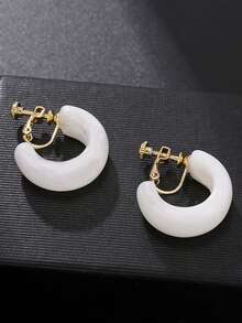 1pair Fashion Big Simple C-Shaped Acrylic Hoop Earrings For Women Geometric Semicircle Wild Hook Earrings Female Jewely Gift - Clip - View 7