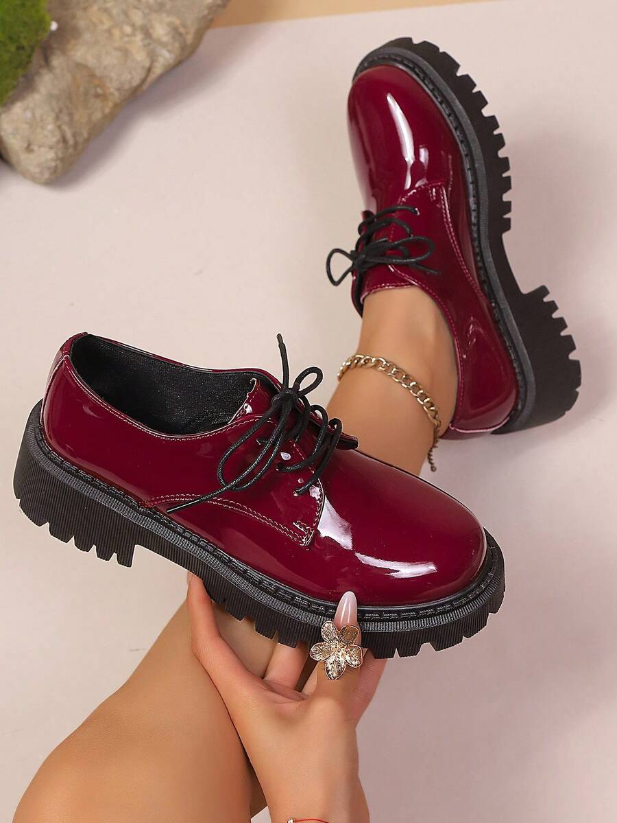 女士系带牛津鞋，一脚蹬中跟休闲鞋，时尚百搭酒红色鞋，学院风通勤皮鞋，韩版圆头低帮运动鞋