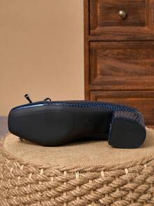 Commuting Office Casual Minimalist Chunky Heel Women Pumps - Navy Blue - View 7