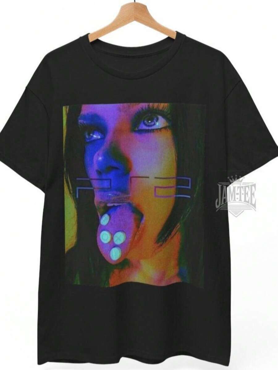 Playstation 2 Ad Campaign T-Shirt, PS2 Y2K Gaming Retro Unisex Tee - màu đen - Xem 1