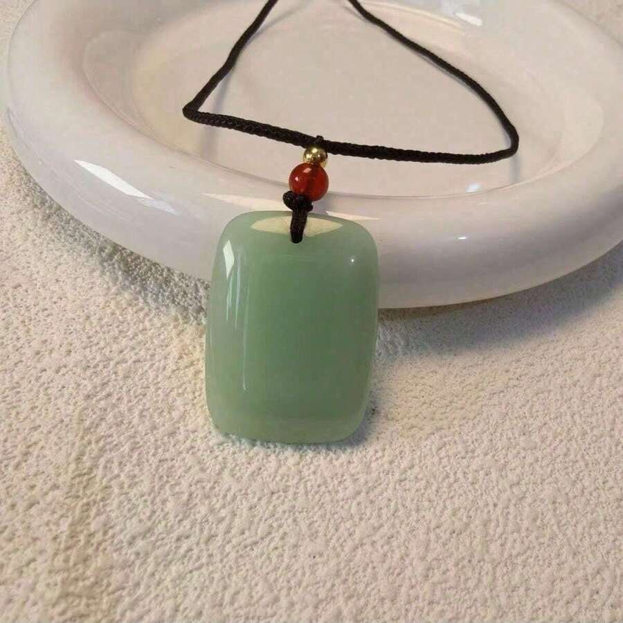 1pc Luxury Shiny Green Jade Buddha Pendant Necklace, Exquisite Jewelry - Green - View 1