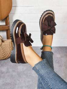 Giày lười đế tròn đế xuồng bằng da bóng đính nơ cho nữ, phong cách ngọt ngào và sang trọng, phù hợp cho mùa xuân và mùa thu - Cà phê nâu - Xem 3