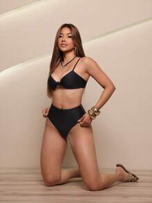 Trilobal Sport Bikini Set With Knotted Top And Hot Pant – Comfort And Style For Summer - Black - View 2