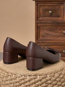 Brown Patent Two-Tone Square Toe Bow Block Heel Pumps – 5cm - Brown - View 6
