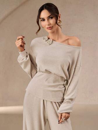 Women's Autumn & Winter Old Money Style Knitted Sweater – Solid Color, Wide Collar, Drop-Shoulder Sleeves, Floral Accents, Loose Fit, Suitable For Daily Leisure & Shopping New Years