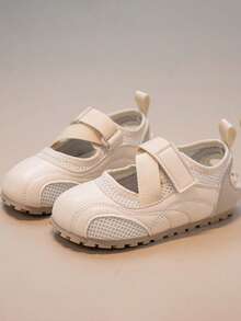 1双儿童透气网面运动鞋，软底舒适休闲鞋，男女童均适用，松紧带设计，适合上学、跑步、日常穿着。 - 米色 - 查看 4