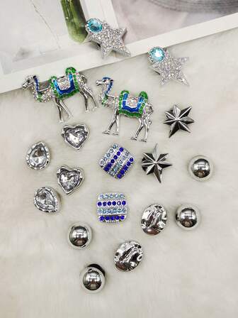 18PCS Vintage Style Silvery Luxury Resin Camel Geometric Square Shoe Charms DIY Ornaments Mutlifunctional Bling Rhinestone Star Shoes Buckles Decorations Removable Heart Shaped Shoe Clips Accessories Women Lady Sandals Slides Slippers Beach Bags Decor Xmas Halloween Valentine Birthday Festival Party Gifts (Shoes Not Included)