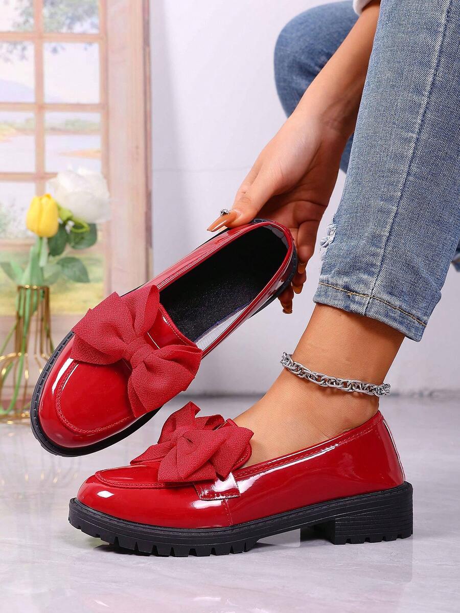 Mocasini negri pentru femei cu talpă groasă și lanț, pantofi negri, mocasini retro cu talpă groasă, pantofi casual ușori, potriviți pentru toate anotimpurile, vara 2025 - Negru - Vizualizare 1