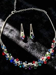 1 Set de Aretes y Collar con Gemas Brillantes, 2 piezas Conjunto de Joyería, Accesorios de Diamantes de Lujo Adecuados para que las Mujeres Usen en Fiestas de Compromiso, Bodas, Halloween, Fiestas Navideñas, Conjunto de Joyería de Estilo Delicado y de Alta Gama al Estilo Ins