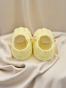 1 Pair Handmade Crochet Infant Shoes, Light Purple Color With Button Decor, Infant Size - Yellow - View 7