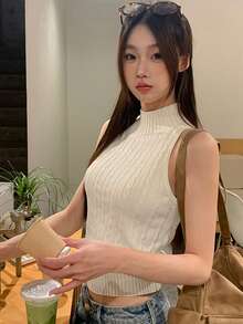 白色无袖针织背心，时尚法式设计，修身剪裁，适合春夏穿着 - 杏色 - 查看 1