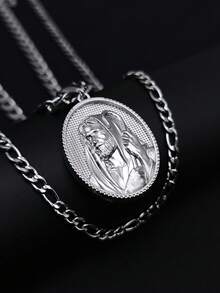 1pc Vintage Portrait Stainless Steel Necklace Round Pendant, Unique Personalized Accessory, High-End Multi-Layer Necklace For Men, Suitable As Birthday Gift For Friends - View 2