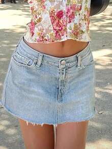 时尚休闲简约女式牛仔迷你裙，百搭经典日常穿着 - 淺色水洗藍 - 查看 3