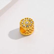 1 Pc Gold Charm Beaded Series Love Flower Four Leaf Clover Butterfly Bee Sun Camera Bell Castle Beaded Pendant Accessories For Women DIY Bracelet And Necklace Fine Jewelry Making Gift Holiday Series Valentines