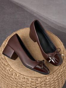 棕色漆皮双色方头蝴蝶结粗跟高跟鞋 – 5厘米 - 棕色 - 查看 2