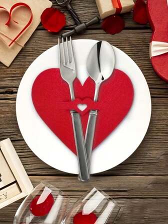 12pcs Valentine's Day Heart-Shaped Tableware Mat, Valentine's Day Red Heart Felt Fabric Table Mat, Suitable For Wedding Season, Parties And Romantic Table Decor (Excluding Knives And Forks), Valentine's Day Gift, Valentine's Day Decor, Valentine's Day Party