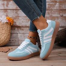 New Women's Spring/Summer Versatile Shoes, Light Blue & White Retro Sneakers With White Stripes And Thick Rubber Soles, Suitable For Daily Commute, Festivals, Casual Outings, Fresh And Comfortable, Solid Color Sports Lace-Up, Home Wear