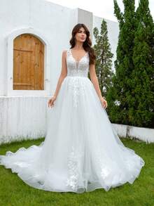 YOUKEFEIER 2025新款法式轻盈婚纱，深V领珠饰露背收腰修身拖尾新娘礼服，简约优雅目的地婚礼蕾丝雪纺长拖尾 - 米色 - 查看 5